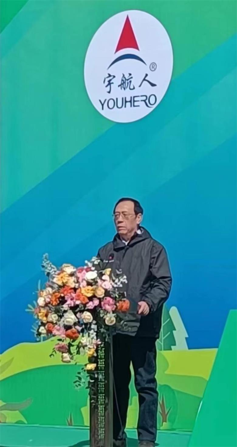 1681809517753667.jpg e4327cadd2414822815e03c36d30d55f.jpg