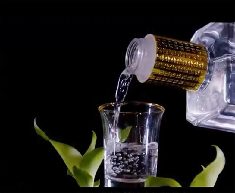 1726987770228731.jpg 216.jpg